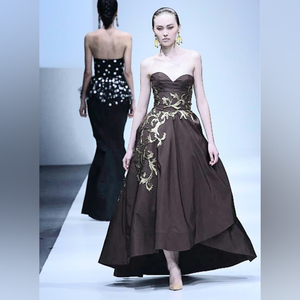 $16,000 OSCAR DE LA RENTA GOLD BEAD EMBROID BROWN SILK RUNWAY GOWN 4 - Picture 2 of 12